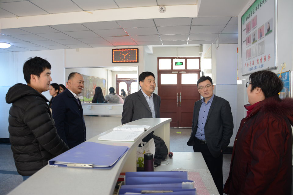 3月22日,青岛农业大学管理学院党委书记唐传成,副院长鹿永华,学工办